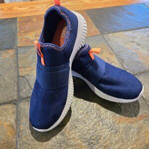 Crane  - Memory Foam Walking Shoes/Sneakers - Size 8